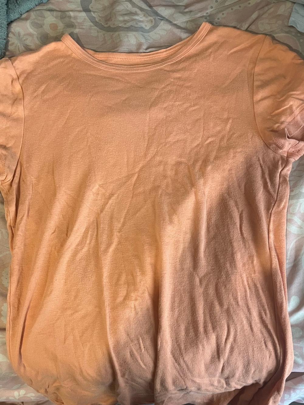 Gap basic tee - Picture 2 of 3